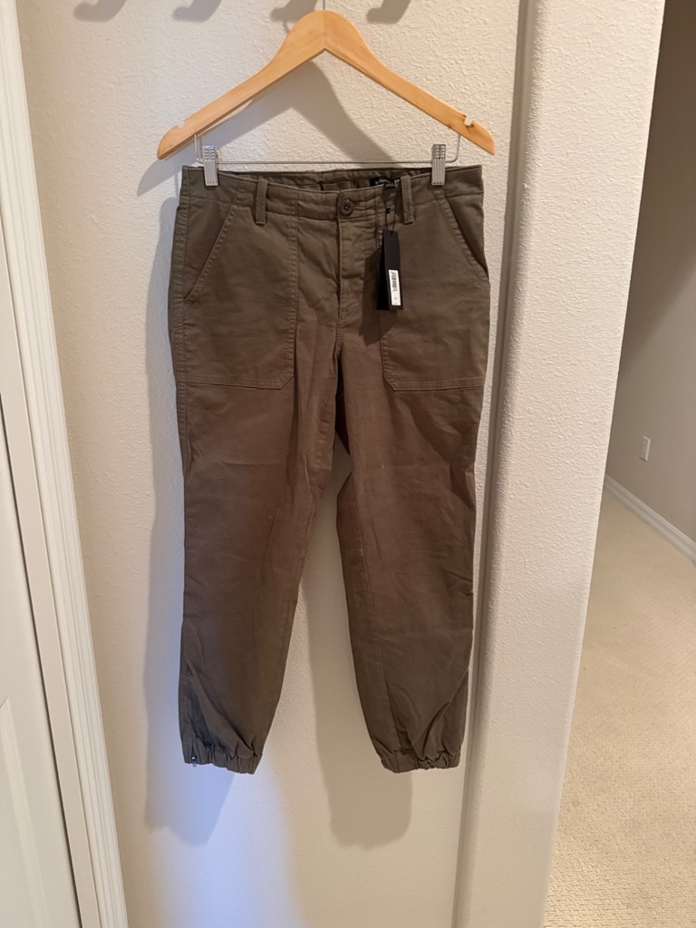 Banana Republic Olive Green Cargo Jogger Pants